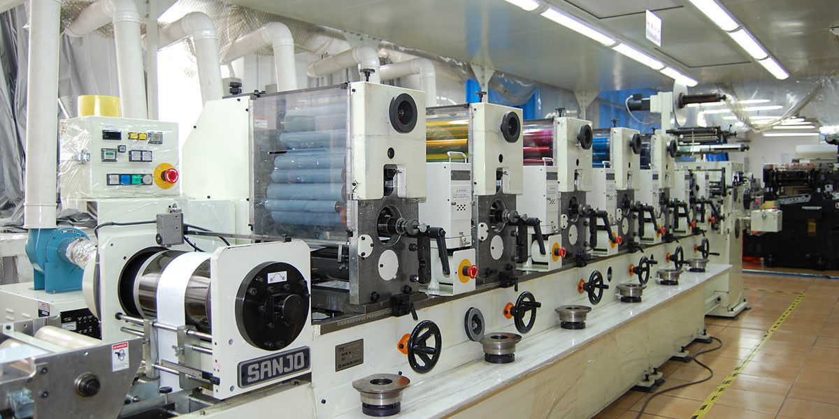 Shenzhen KHJ Technology Co., Ltd ligne de production du fabricant